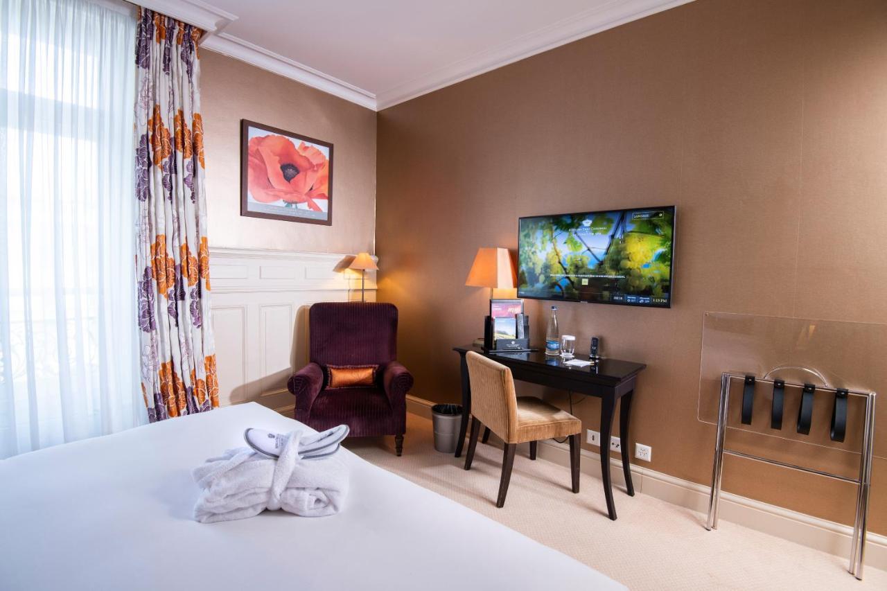 Hotel Des Trois Couronnes & Spa - The Leading Hotels Of The World Vevey Exterior photo