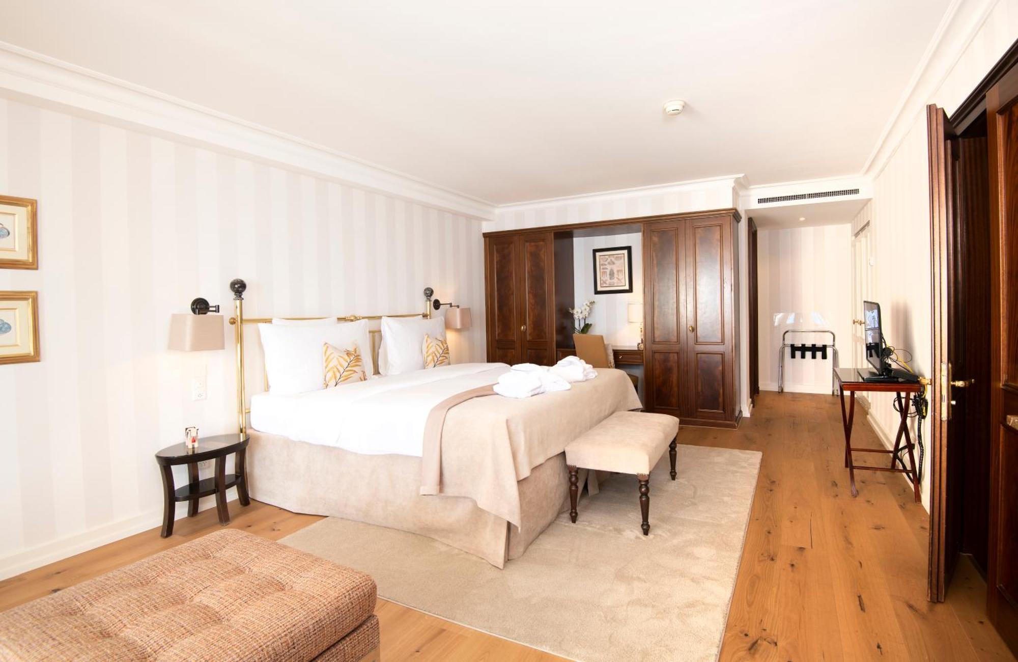 Hotel Des Trois Couronnes & Spa - The Leading Hotels Of The World Vevey Exterior photo