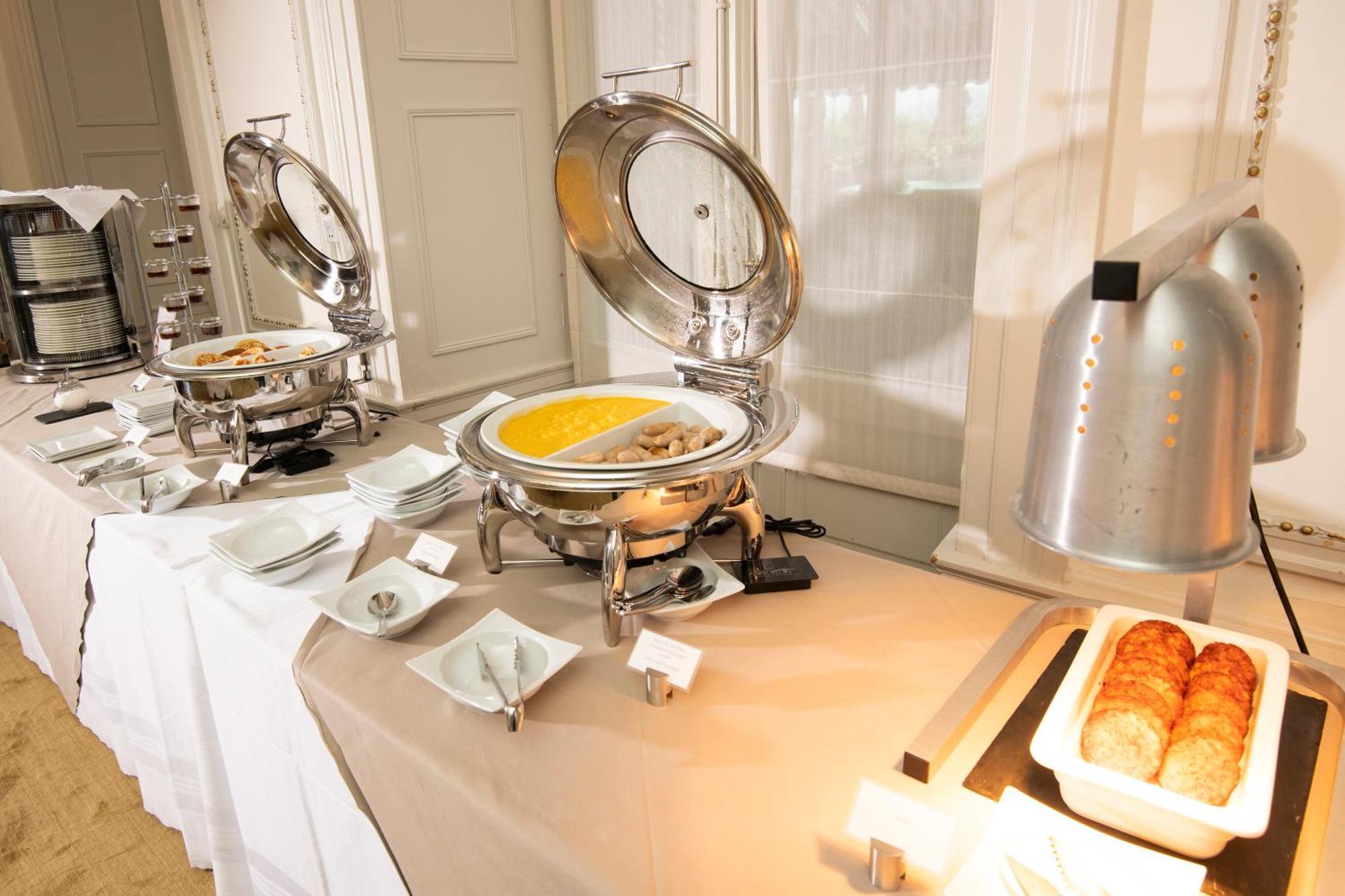 Hotel Des Trois Couronnes & Spa - The Leading Hotels Of The World Vevey Exterior photo