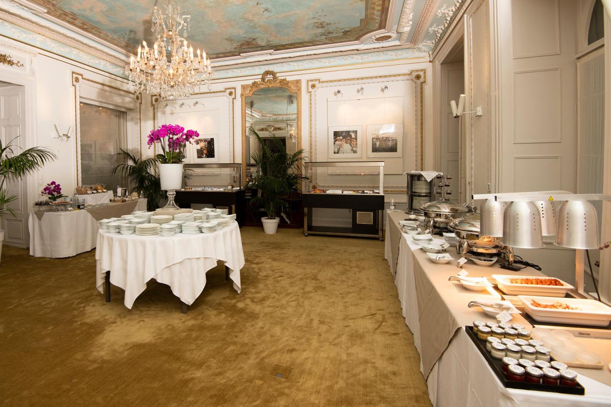 Hotel Des Trois Couronnes & Spa - The Leading Hotels Of The World Vevey Exterior photo