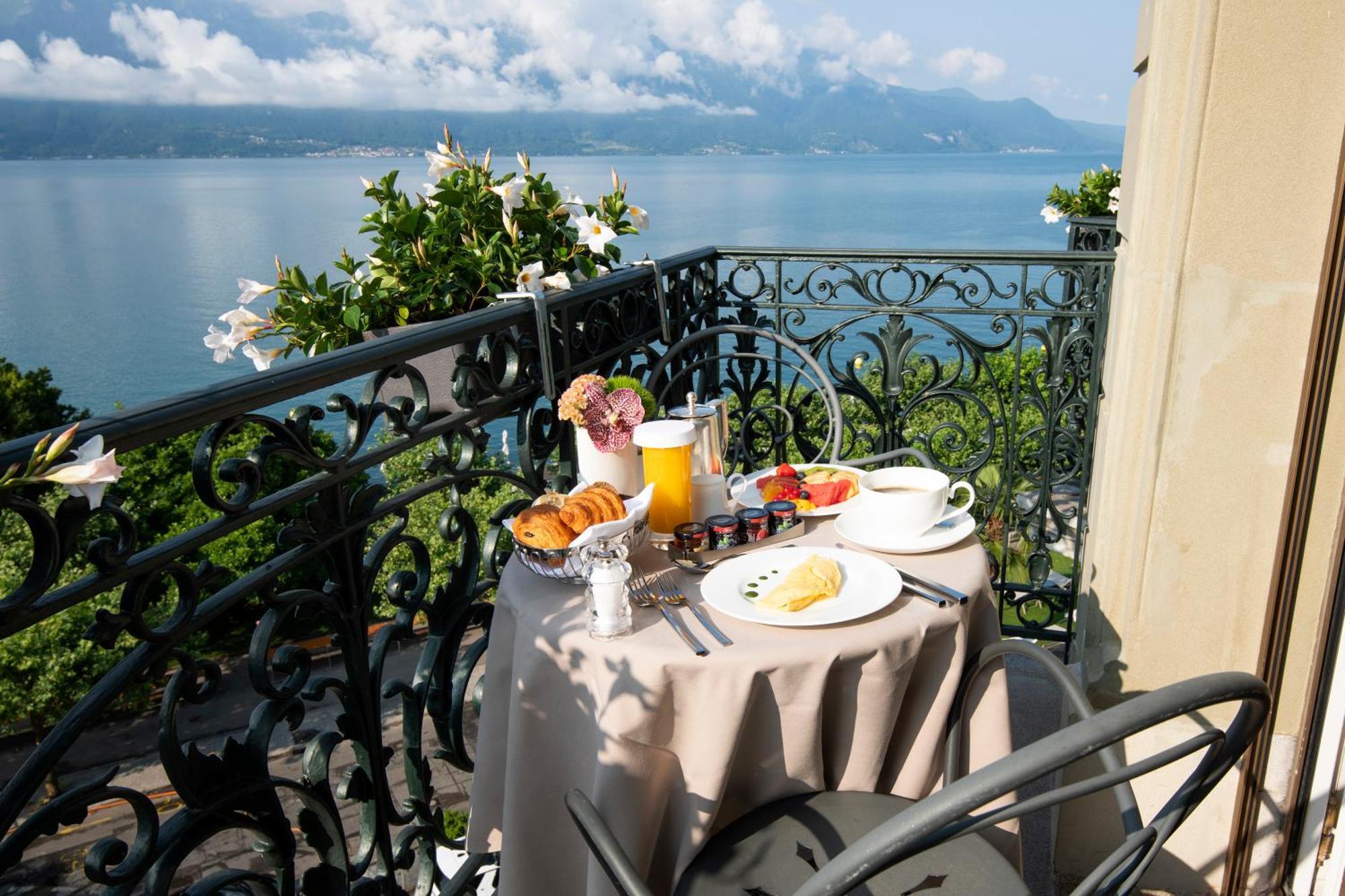 Hotel Des Trois Couronnes & Spa - The Leading Hotels Of The World Vevey Exterior photo