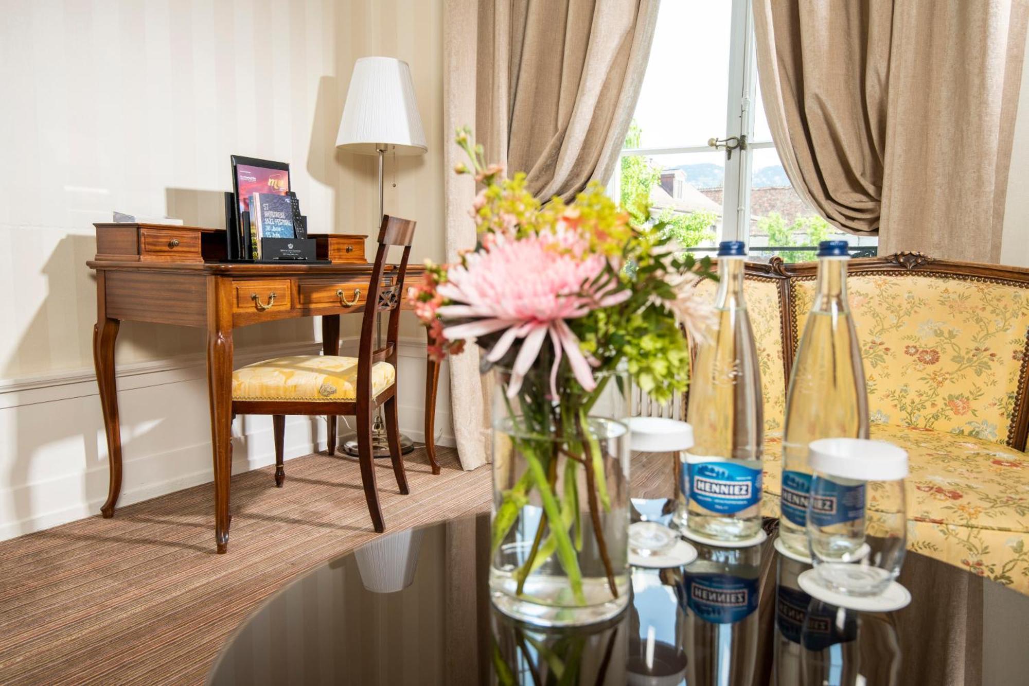 Hotel Des Trois Couronnes & Spa - The Leading Hotels Of The World Vevey Exterior photo