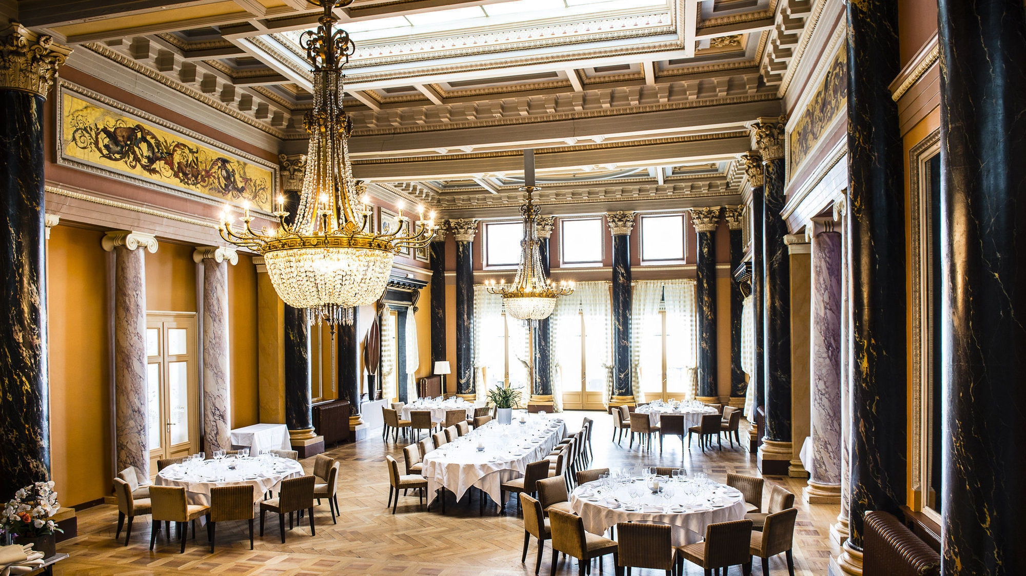 Hotel Des Trois Couronnes & Spa - The Leading Hotels Of The World Vevey Exterior photo