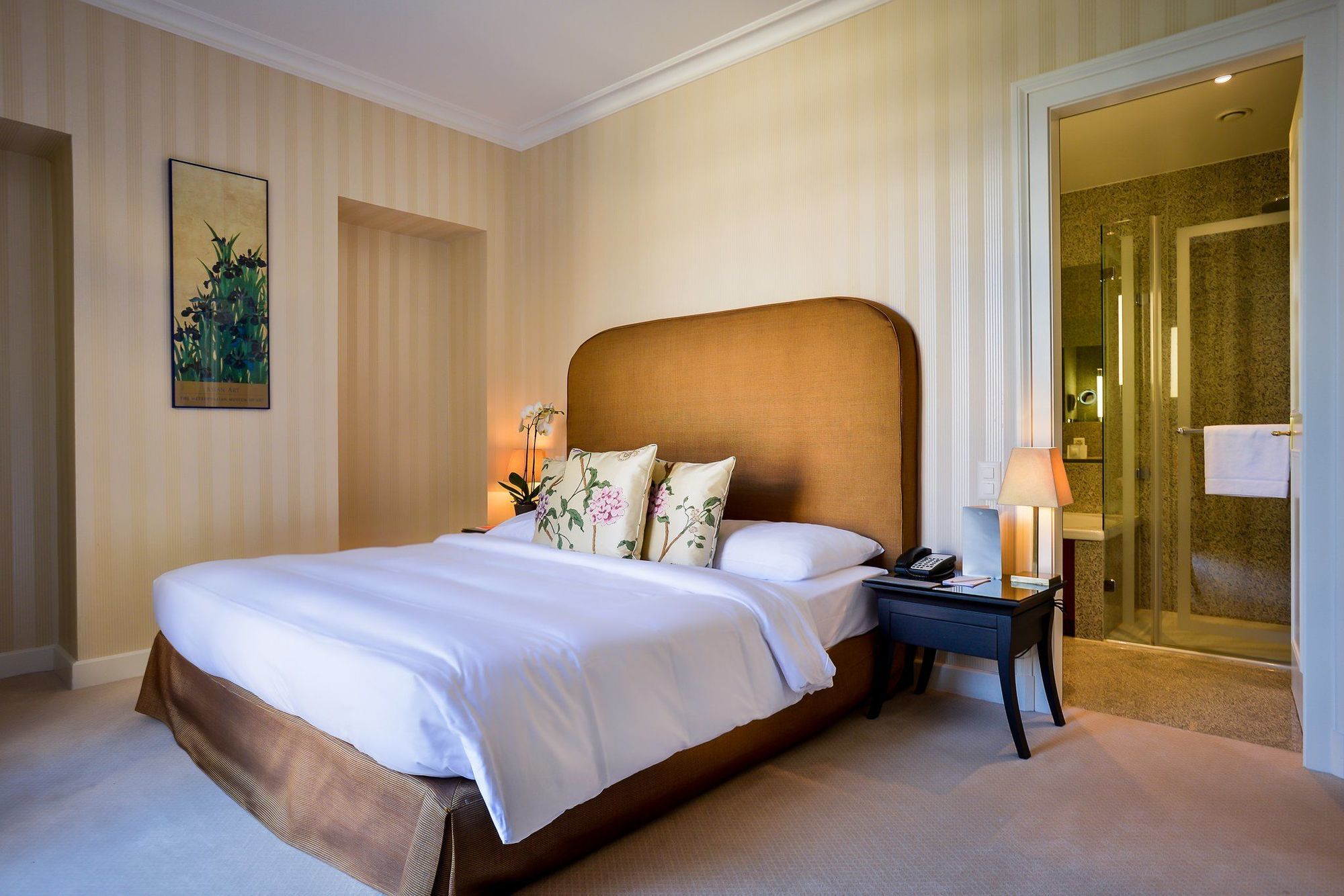 Hotel Des Trois Couronnes & Spa - The Leading Hotels Of The World Vevey Exterior photo